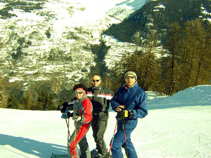 2006-02 Ski 002.JPG -           